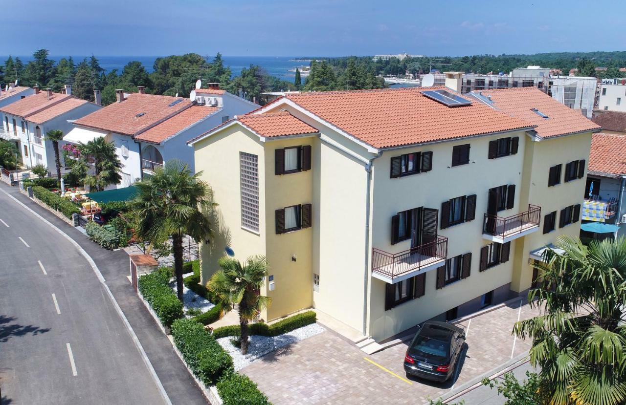 Apartments Jasmina ポレッチ エクステリア 写真